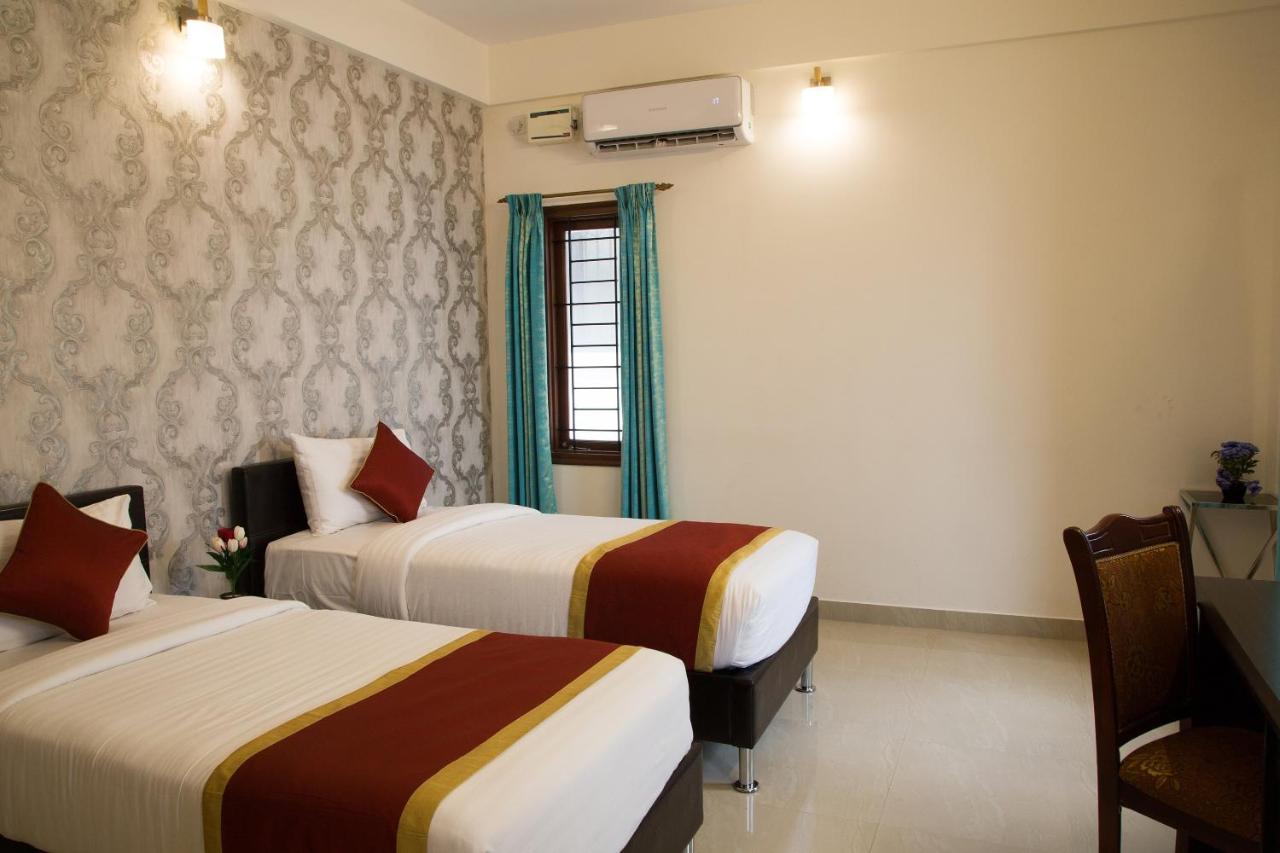 העיר בנגלור Oyo 8737 King Suites מראה חיצוני תמונה